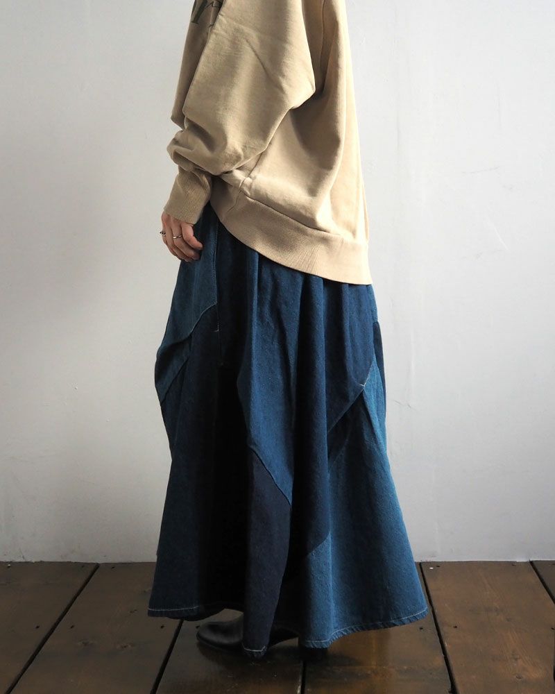 アシンメトリーリメイク風デニムスカート 配色デザイン ウエストゴム 調整紐付き ポケット付き カジュアル ロングスカート