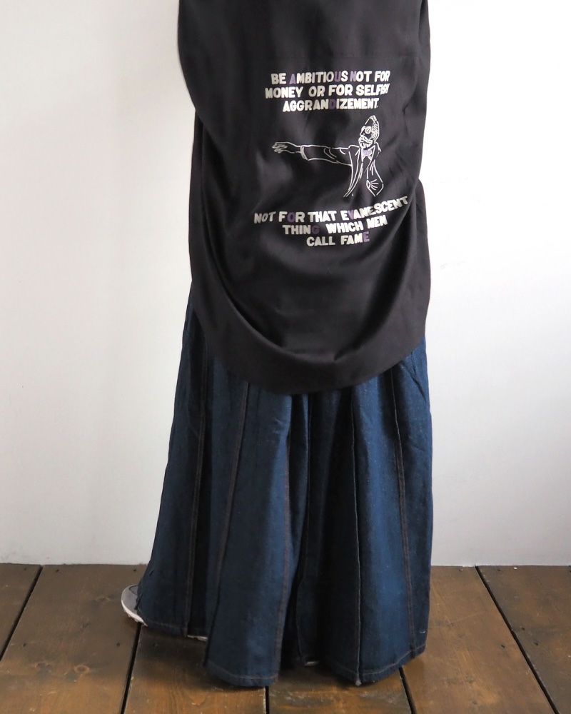 デニムスカート プリーツ入り 上品シルエット ウエストゴム 着回し抜群 大人カジュアル オールシーズン対応