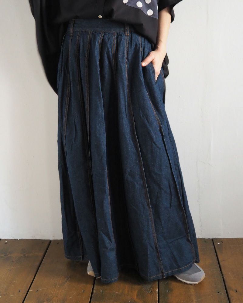 デニムスカート プリーツ入り 上品シルエット ウエストゴム 着回し抜群 大人カジュアル オールシーズン対応