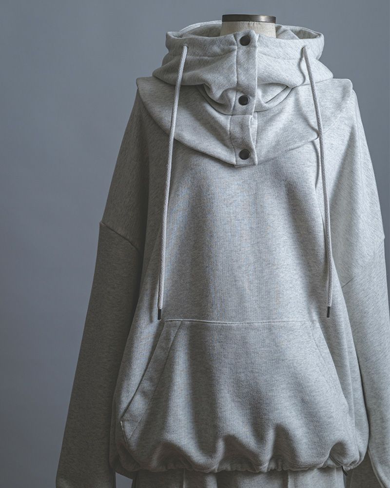 Pokke++ クルーネックスウェット フード取り外し 2WAY仕様 ドローコード付き ゆったりシルエット 裏毛素材