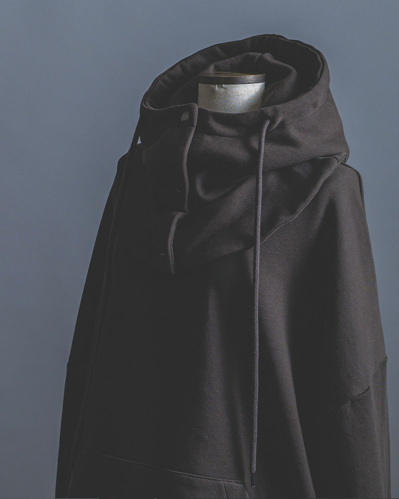 Pokke++ クルーネックスウェット フード取り外し 2WAY仕様 ドローコード付き ゆったりシルエット 裏毛素材