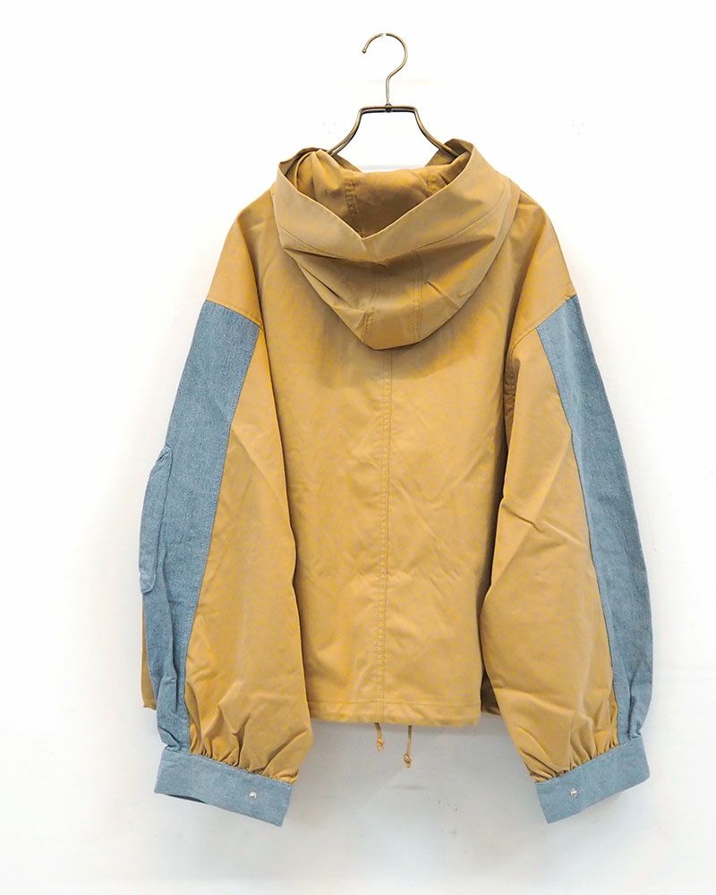 デニム×異素材ドッキングマウンテンパーカー