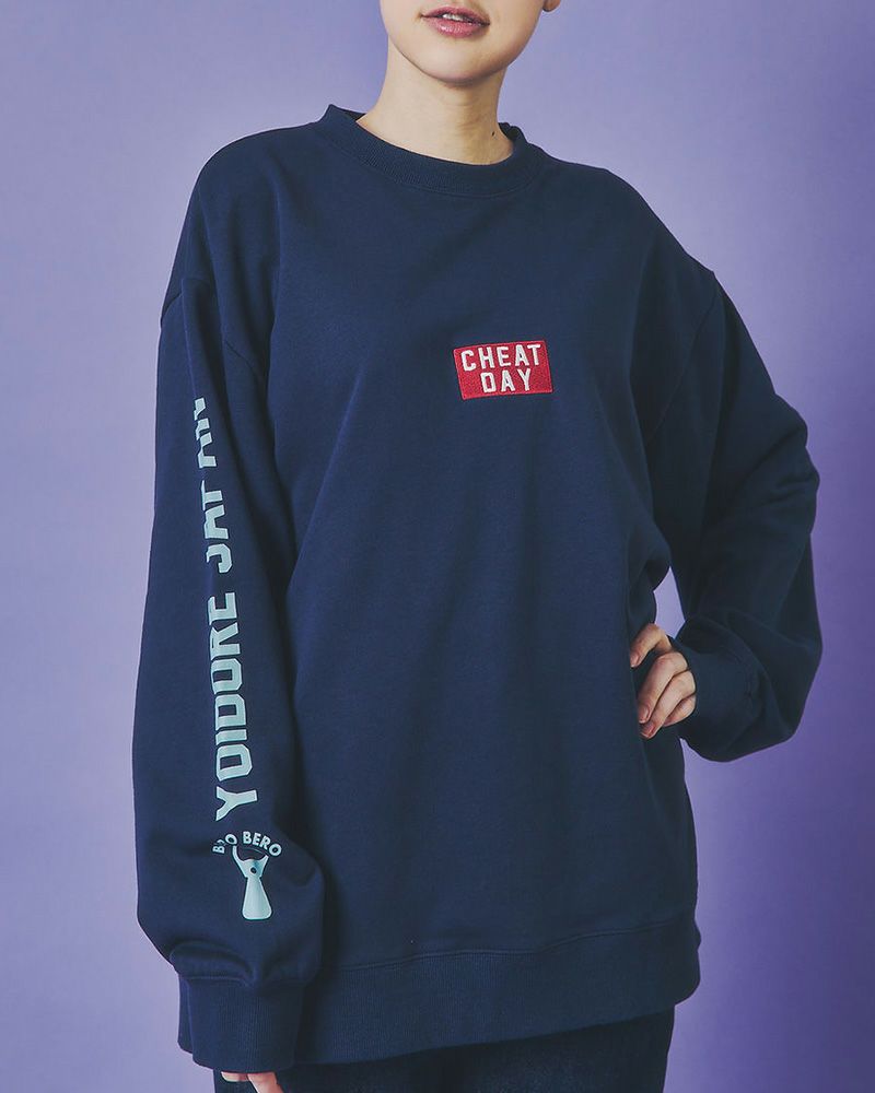 YOIDORE チートデイ クルーネックスウェット ユニセックス カジュアル