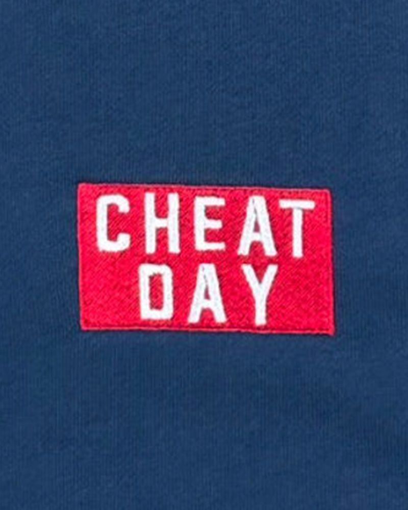 YOIDORE チートデイ クルーネックスウェット ユニセックス カジュアル