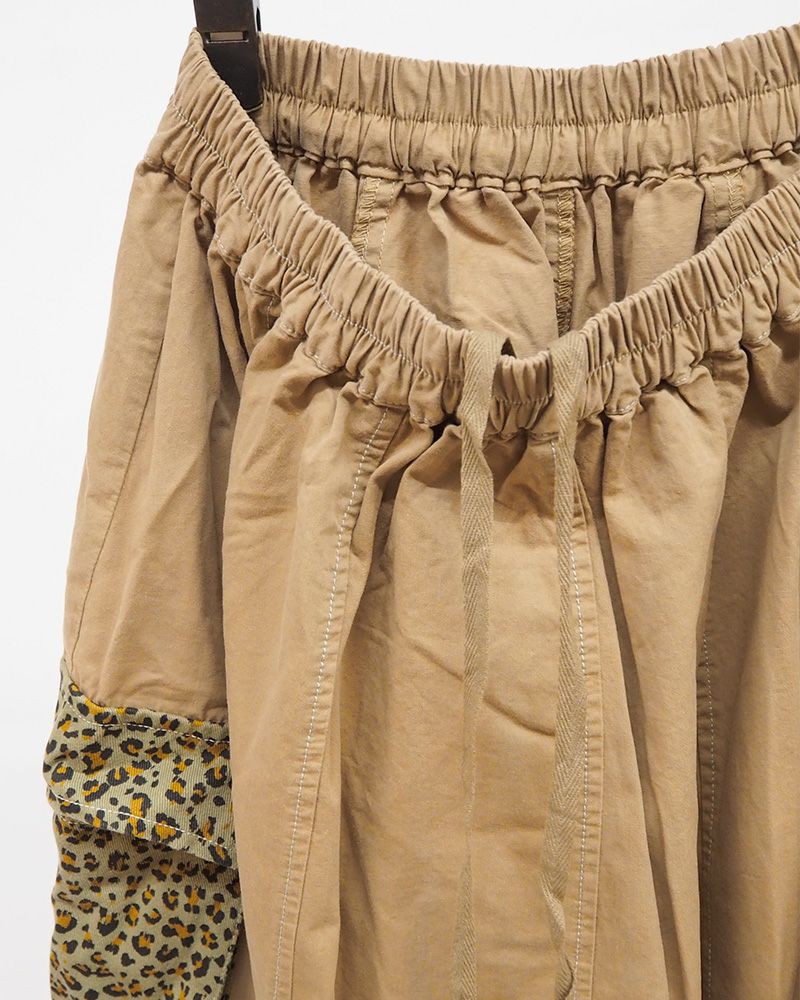 コクーンカーゴスカート