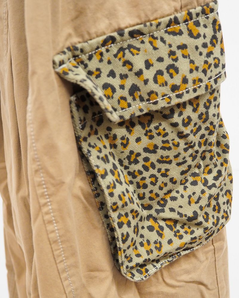 コクーンカーゴスカート