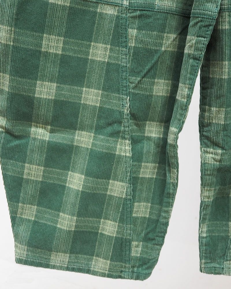 コーデュロイ素材のゆったりボールパンツ レディース ワイドシルエット イージーパンツ チェック柄 秋冬カジュアルコーデ