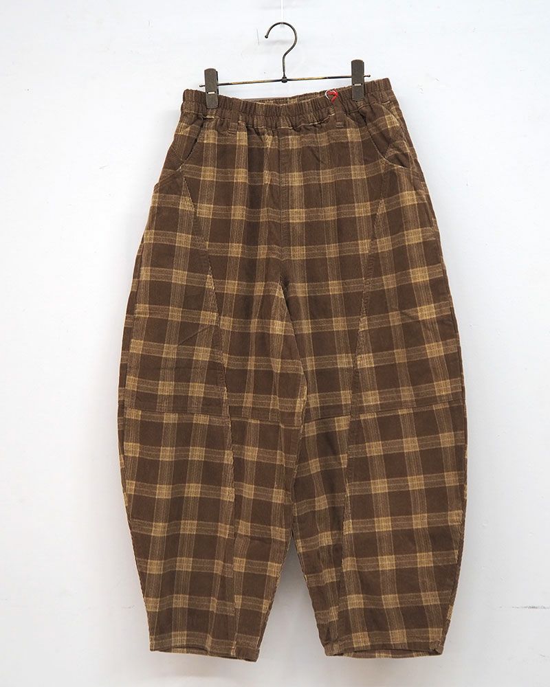 コーデュロイ素材のゆったりボールパンツ レディース ワイドシルエット イージーパンツ チェック柄 秋冬カジュアルコーデ