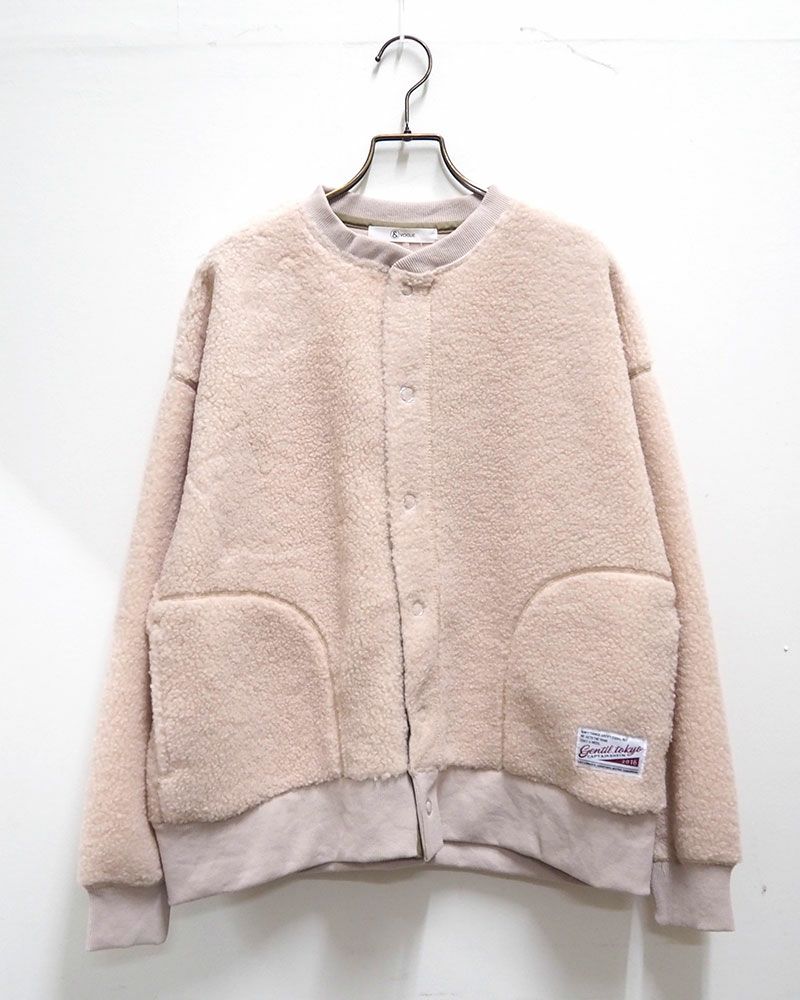 リングドットボタンをあしらった軽量ボアカーディガン。豊富なカラーバリエーションでデイリーに活躍する一枚