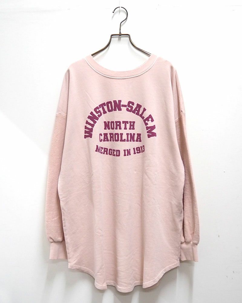 ピグメント裏毛ヘンリーネックチュニック｜カレッジロゴとシンプルヘンリーのリバーシブル仕様、体型カバーも叶うゆったりシルエットのレディーストップス