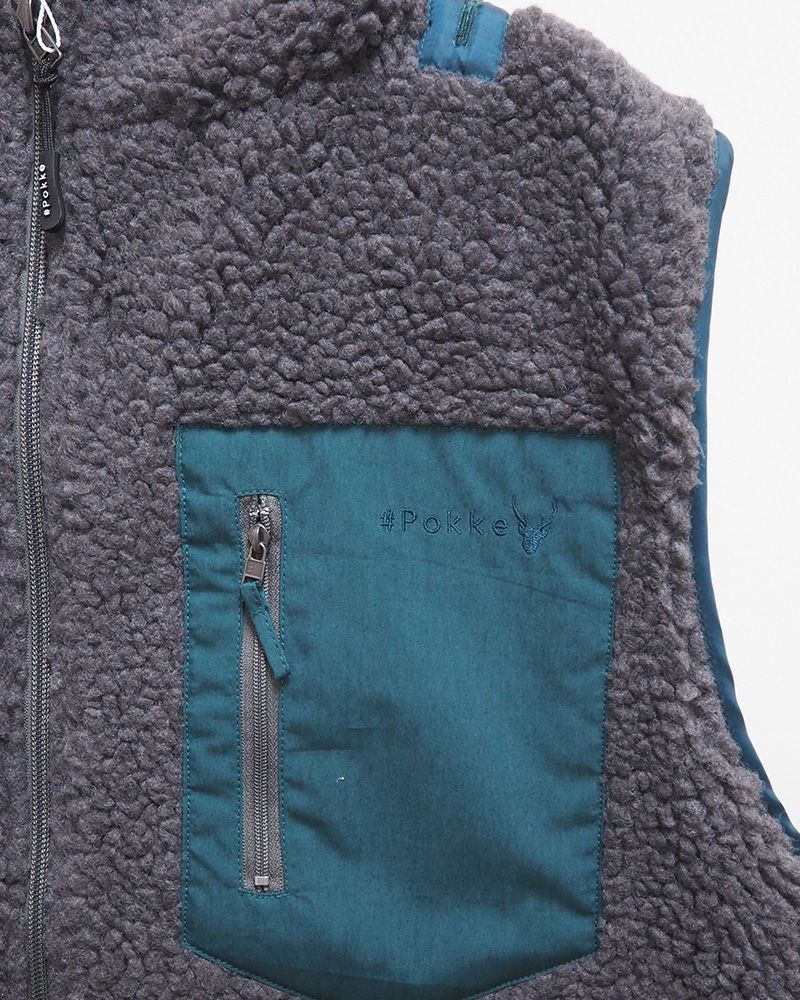 Pokke ボアベスト 新色 ふわふわ ボリューム ボア 秋冬 レイヤード コーデ ユニセックス