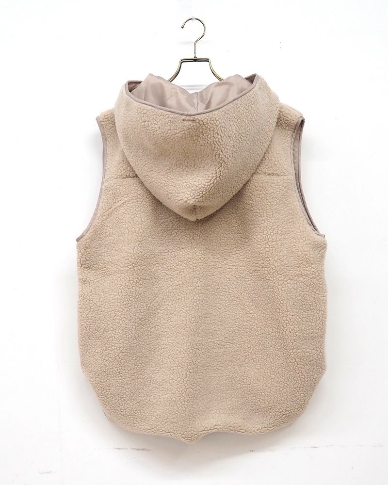 Pokke ボアベスト 新色 ふわふわ ボリューム ボア 秋冬 レイヤード コーデ ユニセックス