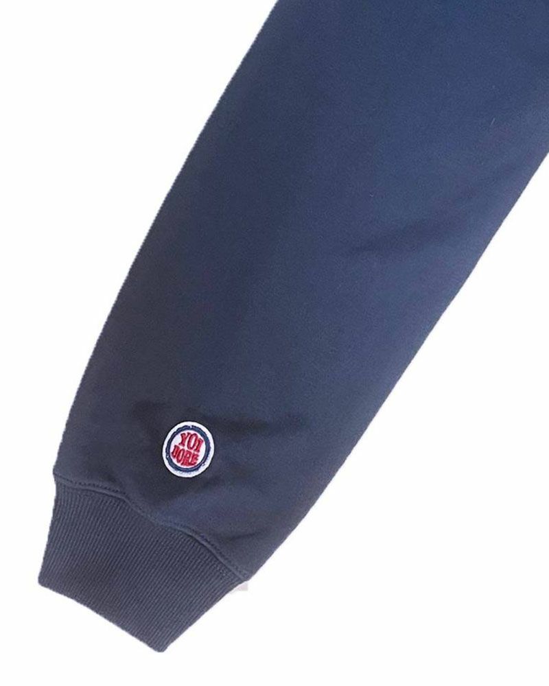 YOIDORE 本日のオススメスウェット。フロント刺繍と背面レシートプリント、袖に「ノミニイクナラデンワシテ」刺繍を施した遊び心あふれるスウェット。