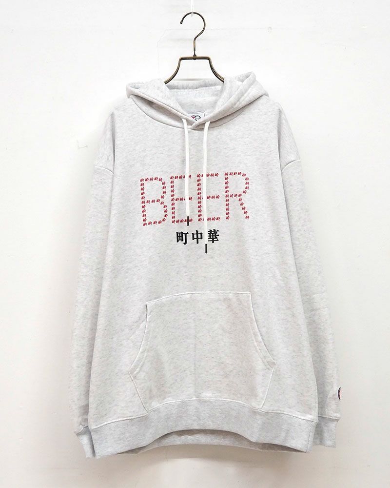 YOIDORE（ヨイドレ）の「町中華とビールパーカー」。町中華をモチーフにした遊び心あるデザイン