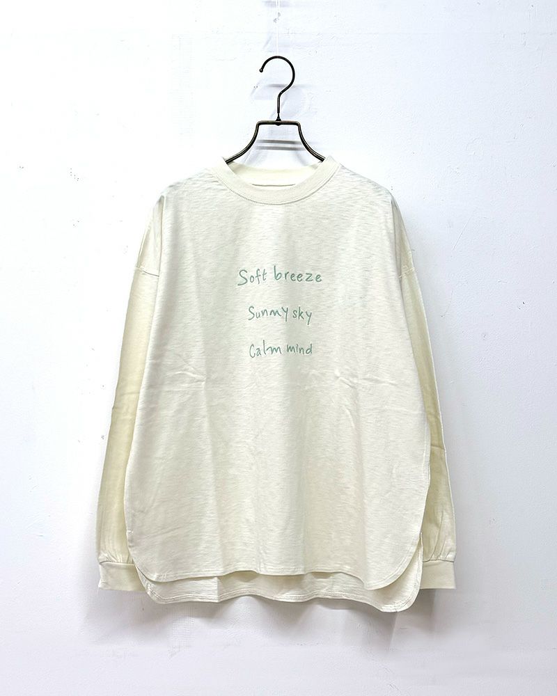クルーネックラウンドヘムロゴ刺繍プルオーバー　長袖　ロゴ刺繍　ラウンドヘム　サイドスリット　ビッグシルエット　ドロップショルダー　カジュアルファッション　ユニセックス　トップス